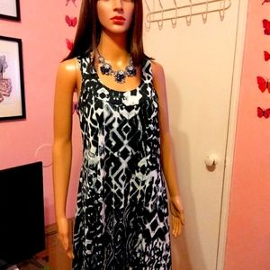 **Dress black- bluesh blend w white  Like New